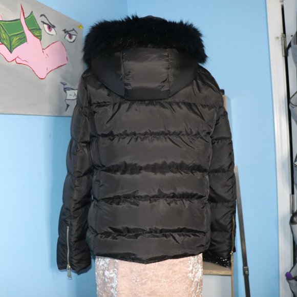 Puffer Jacket | Zara - Picture 2 of 9